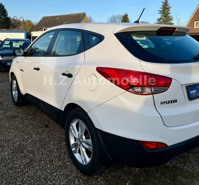 Hyundai iX35 Tucson 1.6L benzin / TÜV 07.2027 / Klima ZV — photo 7