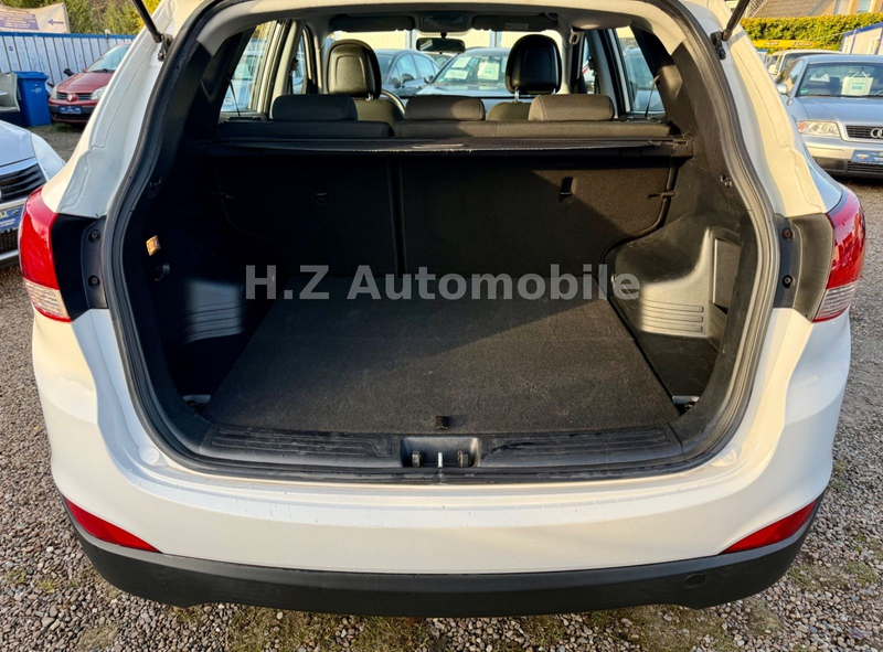 Hyundai iX35 Tucson 1.6L benzin / TÜV 07.2027 / Klima ZV — photo 10