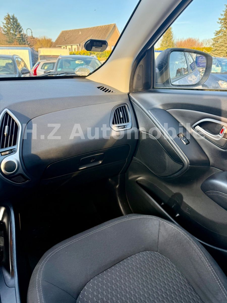 Hyundai iX35 Tucson 1.6L benzin / TÜV 07.2027 / Klima ZV — photo 15