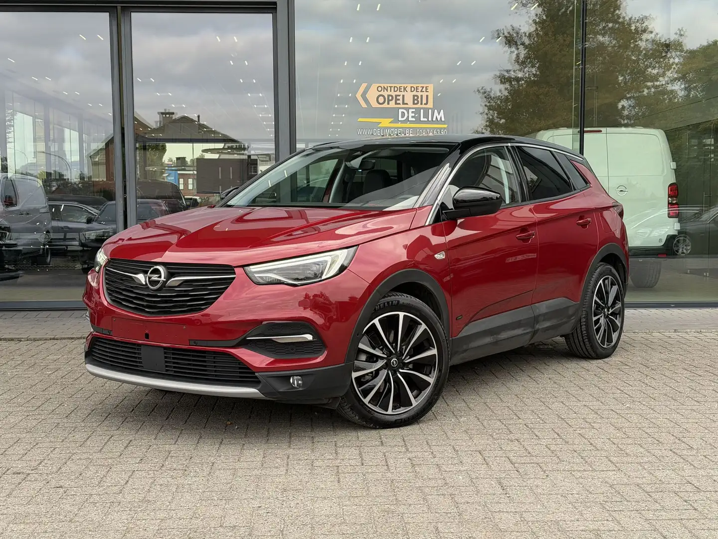 Opel Grandland X Ultimate PHEV 1.6T 224pk *Leder*Navi*Camera* Rouge - 1