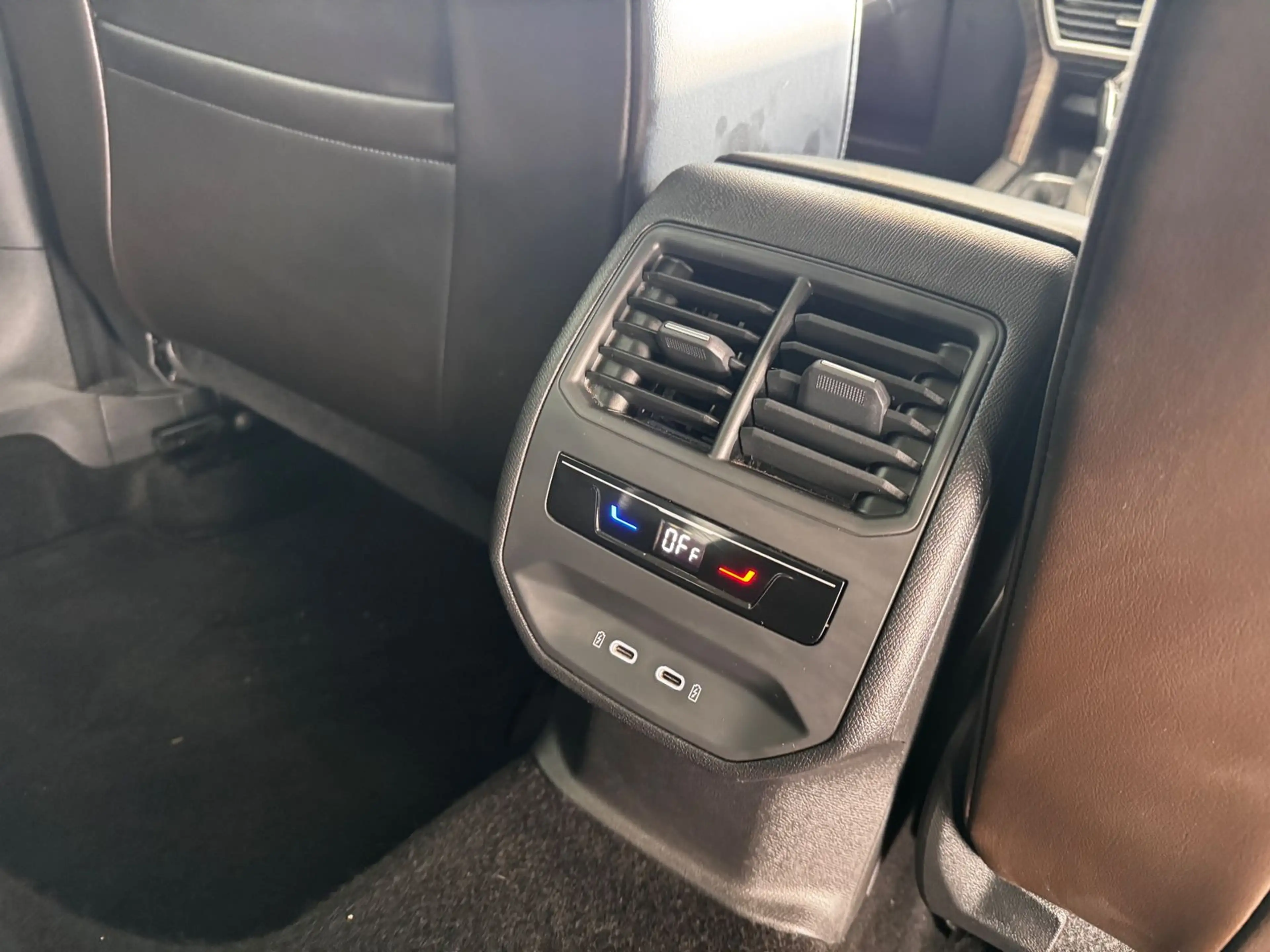 SEAT Leon Seat Leon 1.5 TSI Xcellence | Navi | LED | ACC — photo 9
