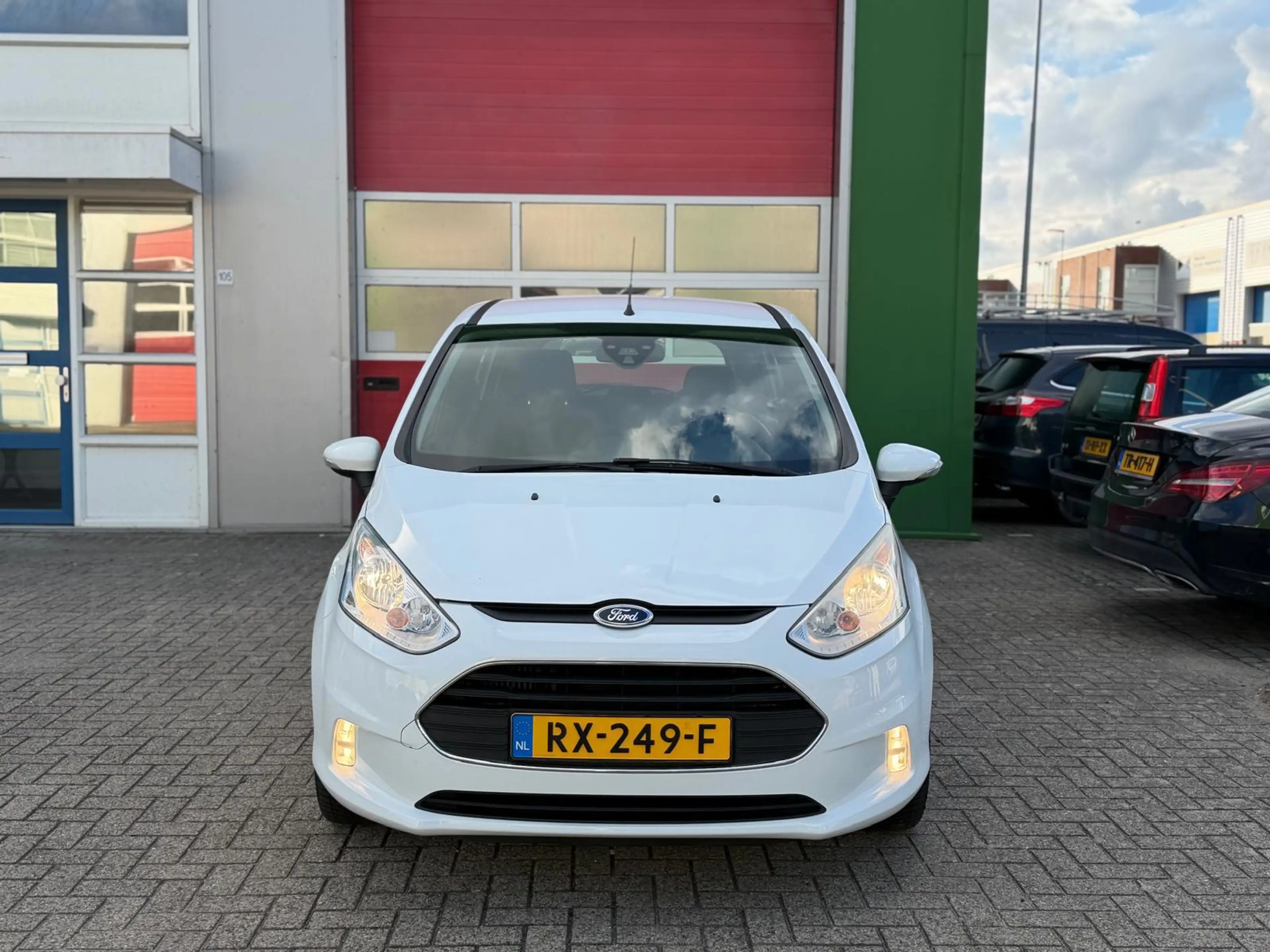 Ford B-Max 1.0 EcoBoost Style PDC AIRCO — photo 2