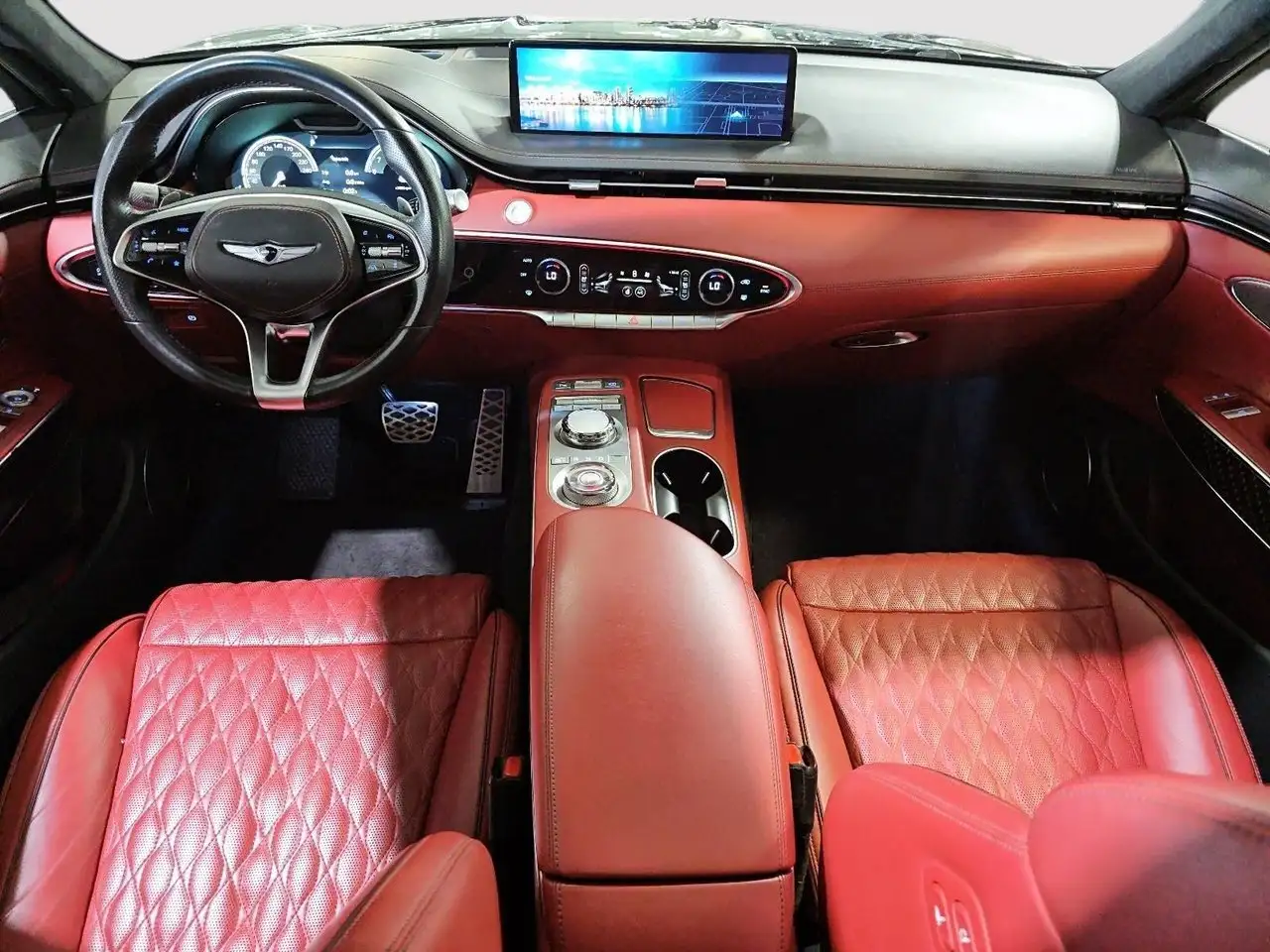 Genesis GV70 снимка Genesis GV70