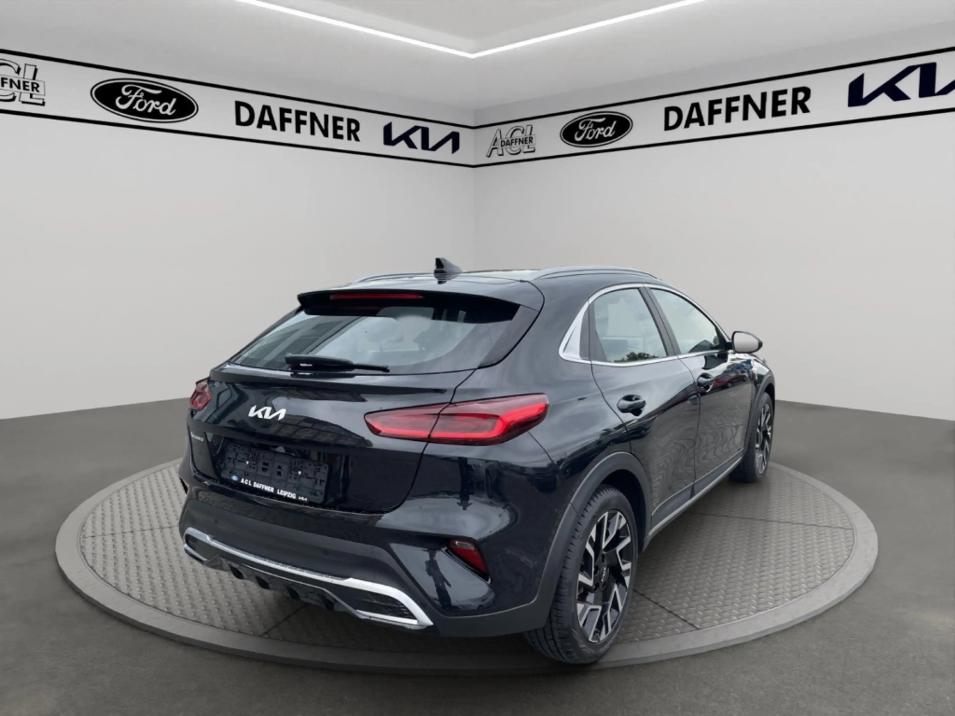 Kia XCeed Vision Navi Klima DAB SHZ LED Tempomat — photo 6