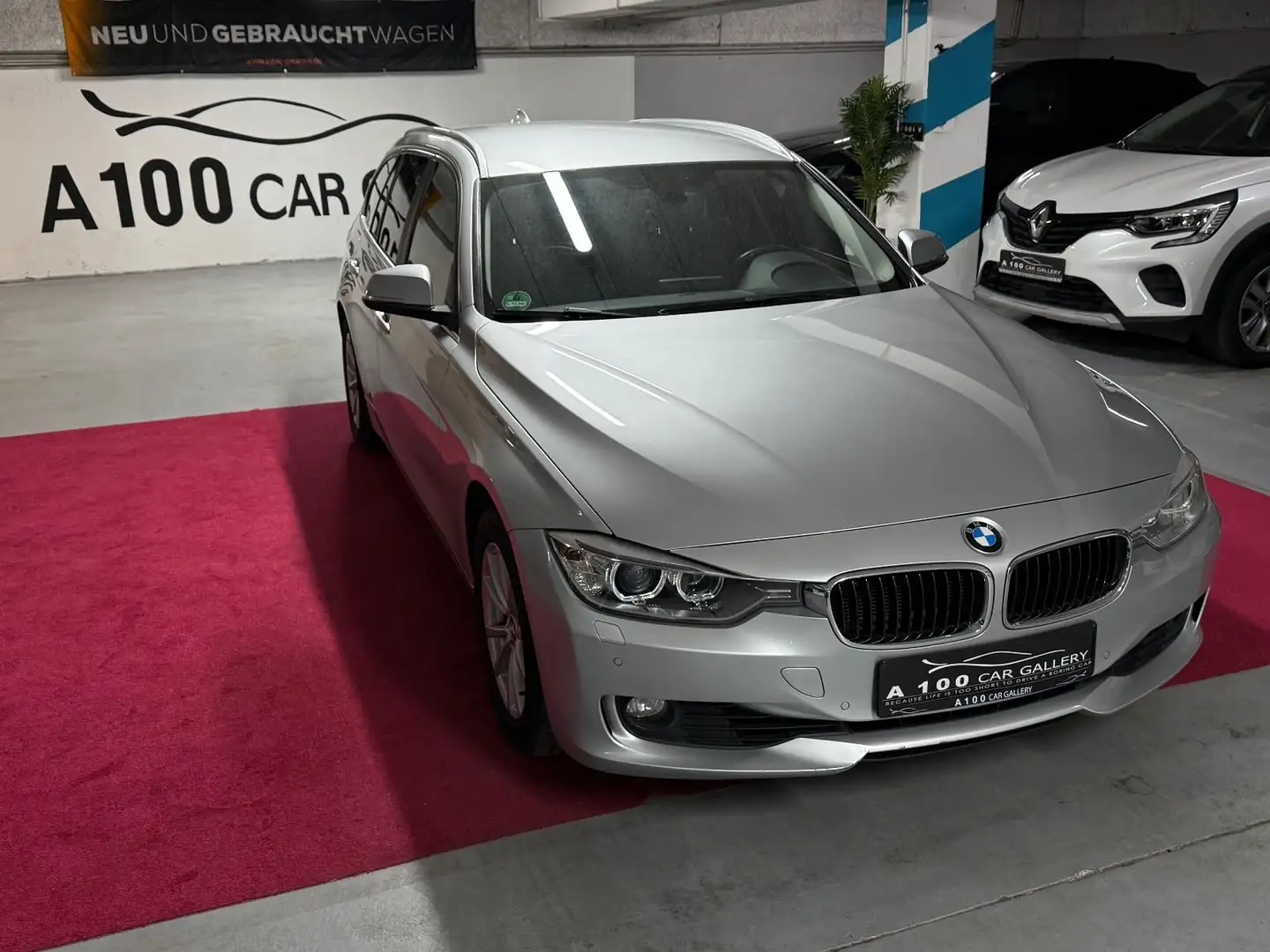 BMW 320 i*LED*PDC*AHK*Tempomat* Argent - 1