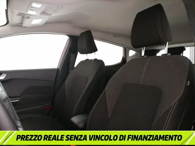 Ford Fiesta view 12