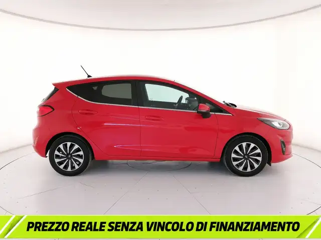 Ford Fiesta view 3