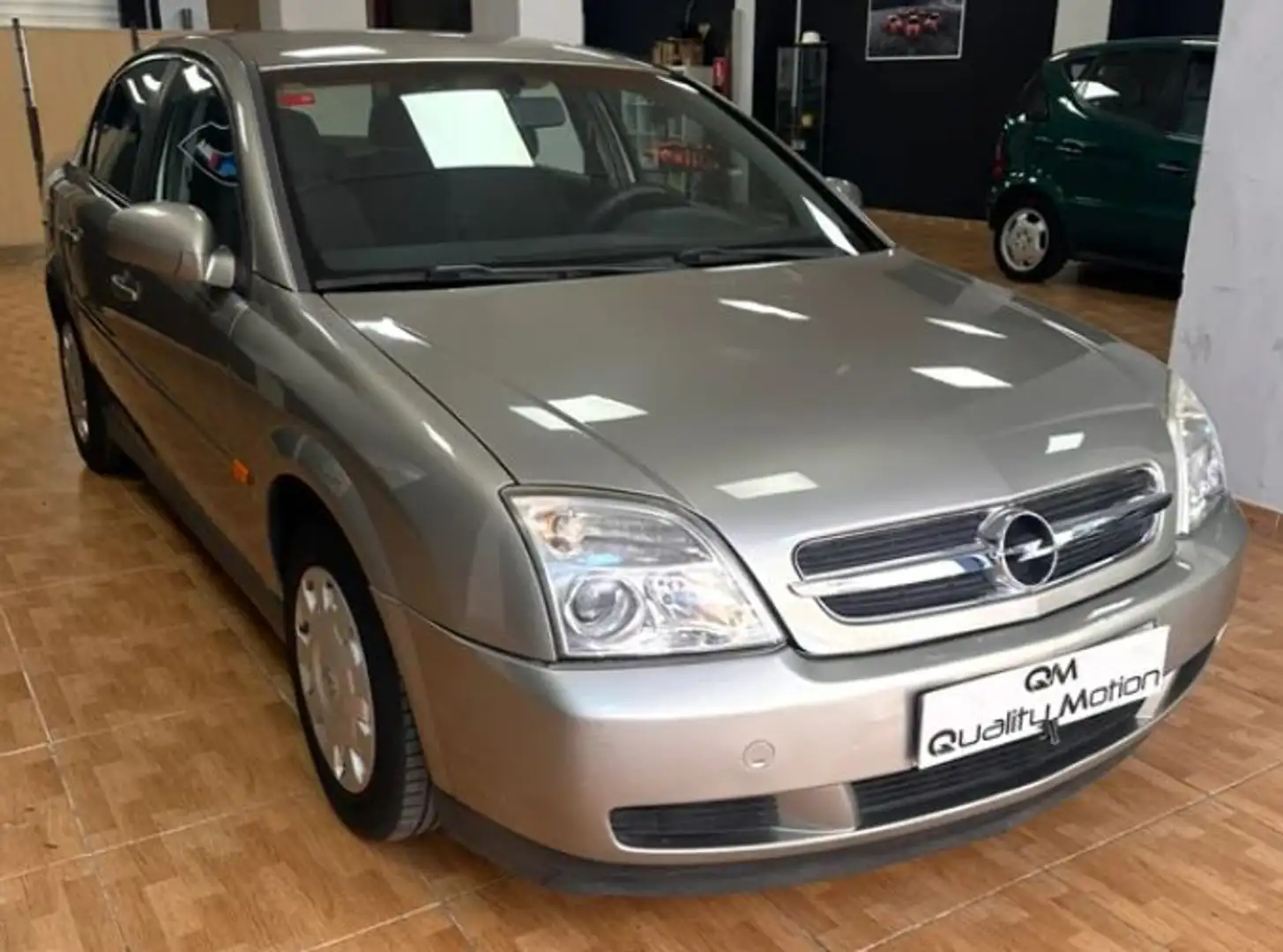 Opel Vectra 2.2DTi 16v Comfort - 1