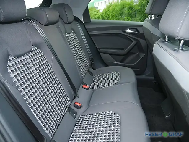 Audi A1 view 5