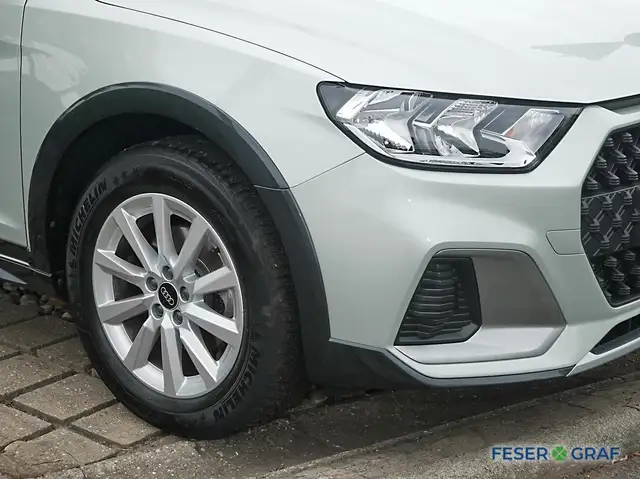 Audi A1 view 9