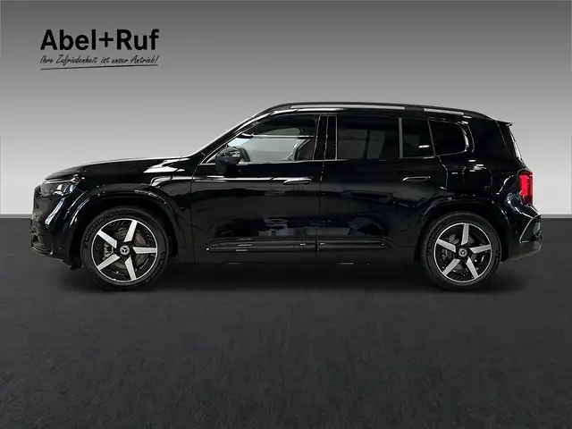 Mercedes-Benz GLB Class view 4