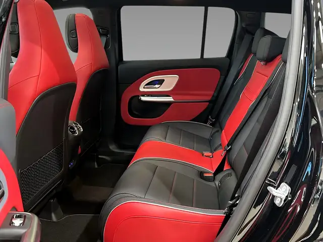 Mercedes-Benz GLB Class view 9
