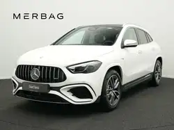 Mercedes-Benz GLA GLA 35 AMG 4MATIC Multi+360°+Pano+Kamera+Memo LED