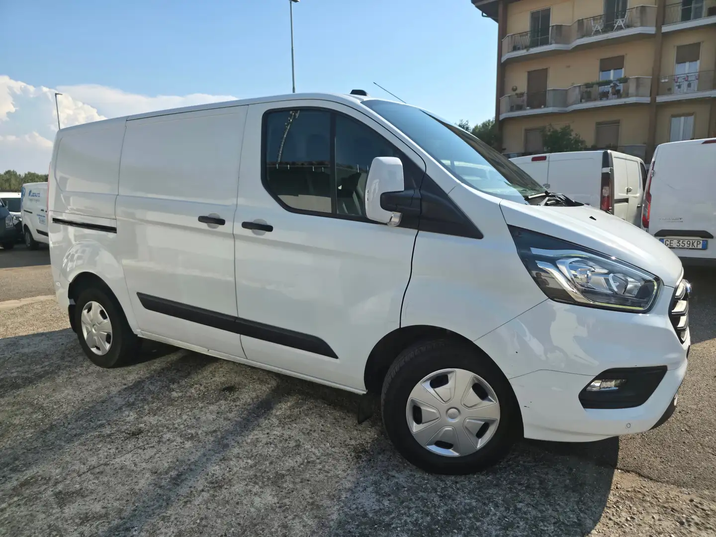 Ford Transit Custom 320 2.0 EcoBlue 130 PC Furgone Trend L1H1 E6dtemp Bianco - 1