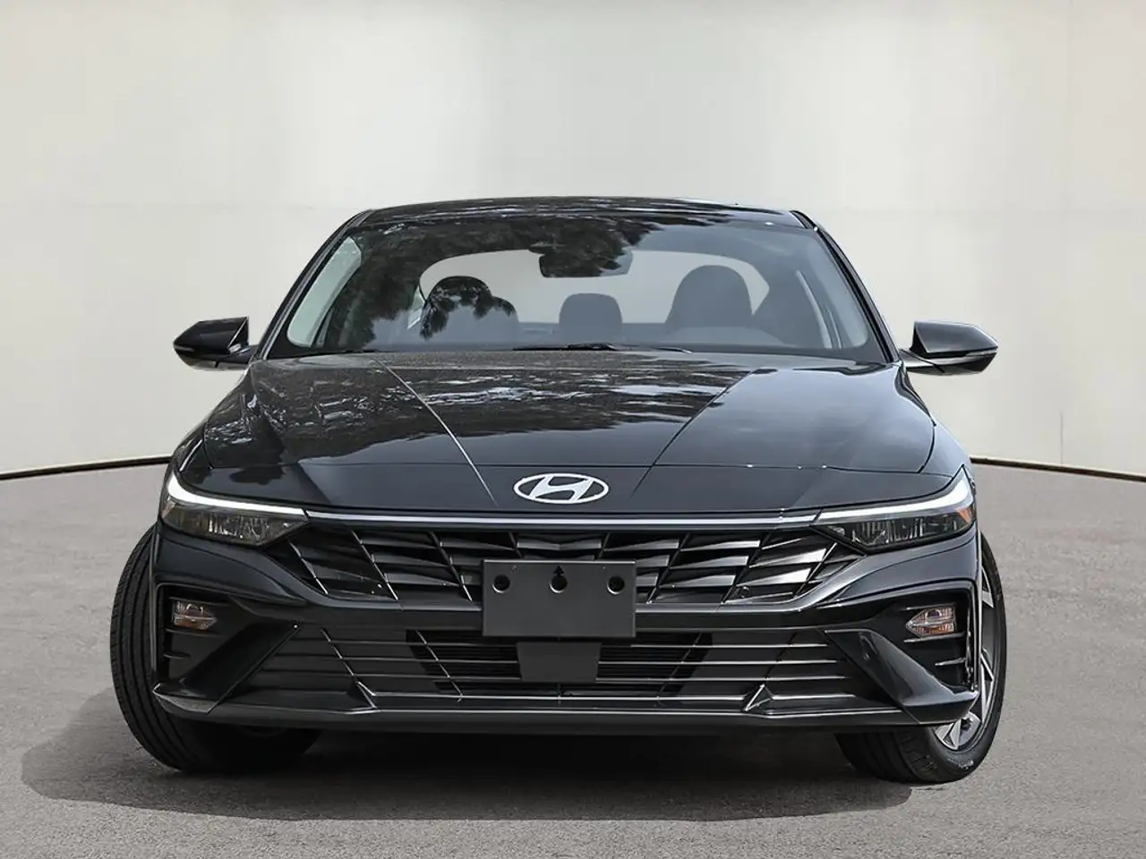 Hyundai ELANTRA снимка Hyundai ELANTRA
