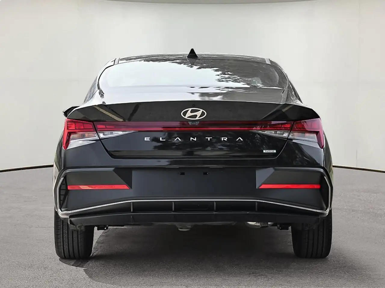 Hyundai ELANTRA снимка Hyundai ELANTRA