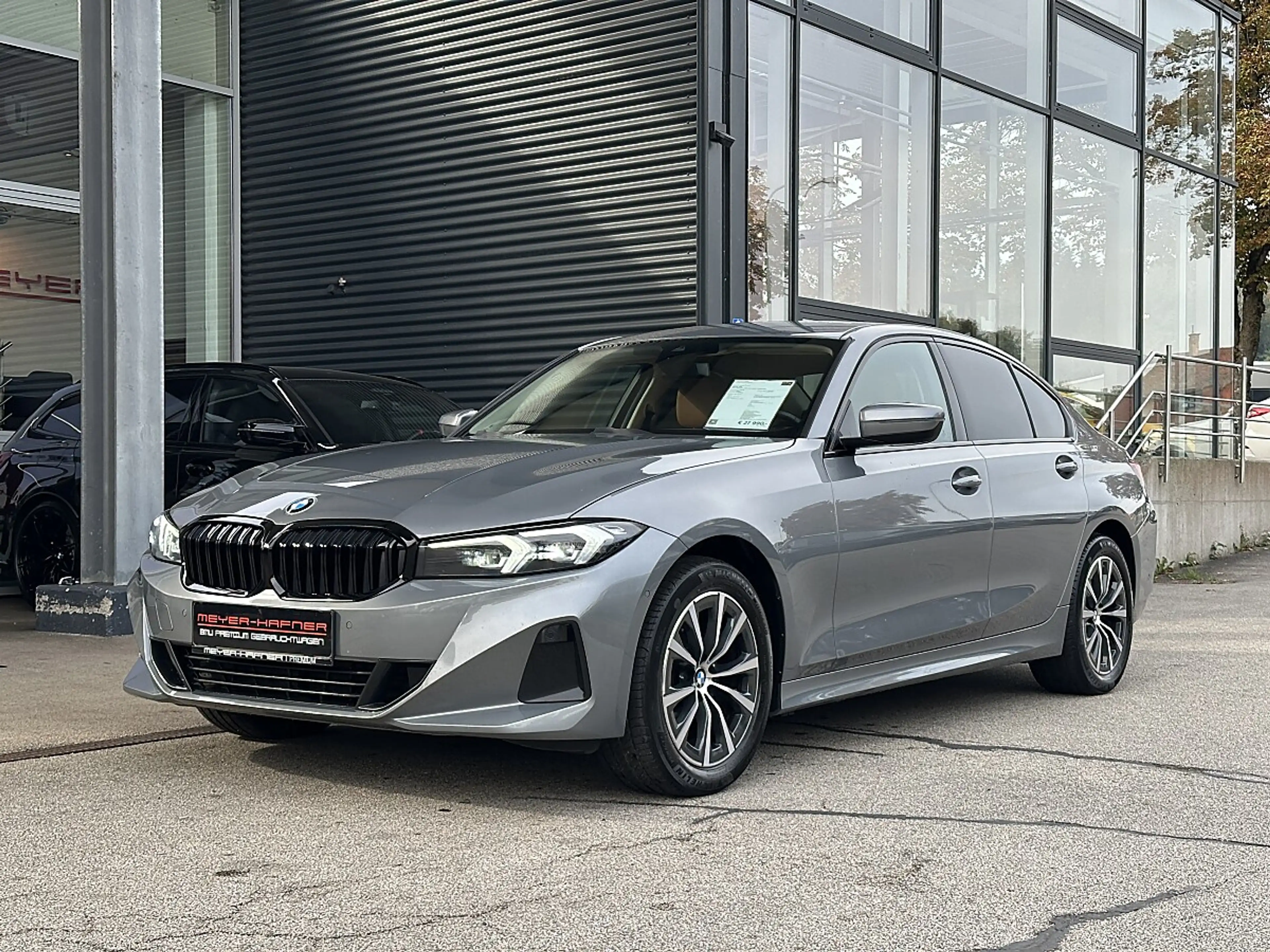BMW 316 d Aut. FACELIFT / AHK / Sportsitze / Widescreen — photo 2