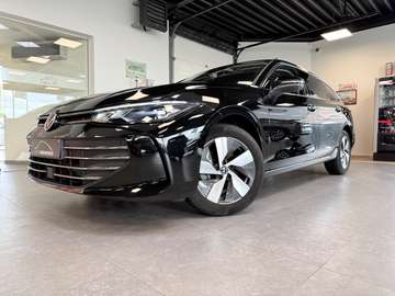 Passat Variant 1.5 eTSI OPF DSG * Memory zetels, 360° camera , trekhaak !