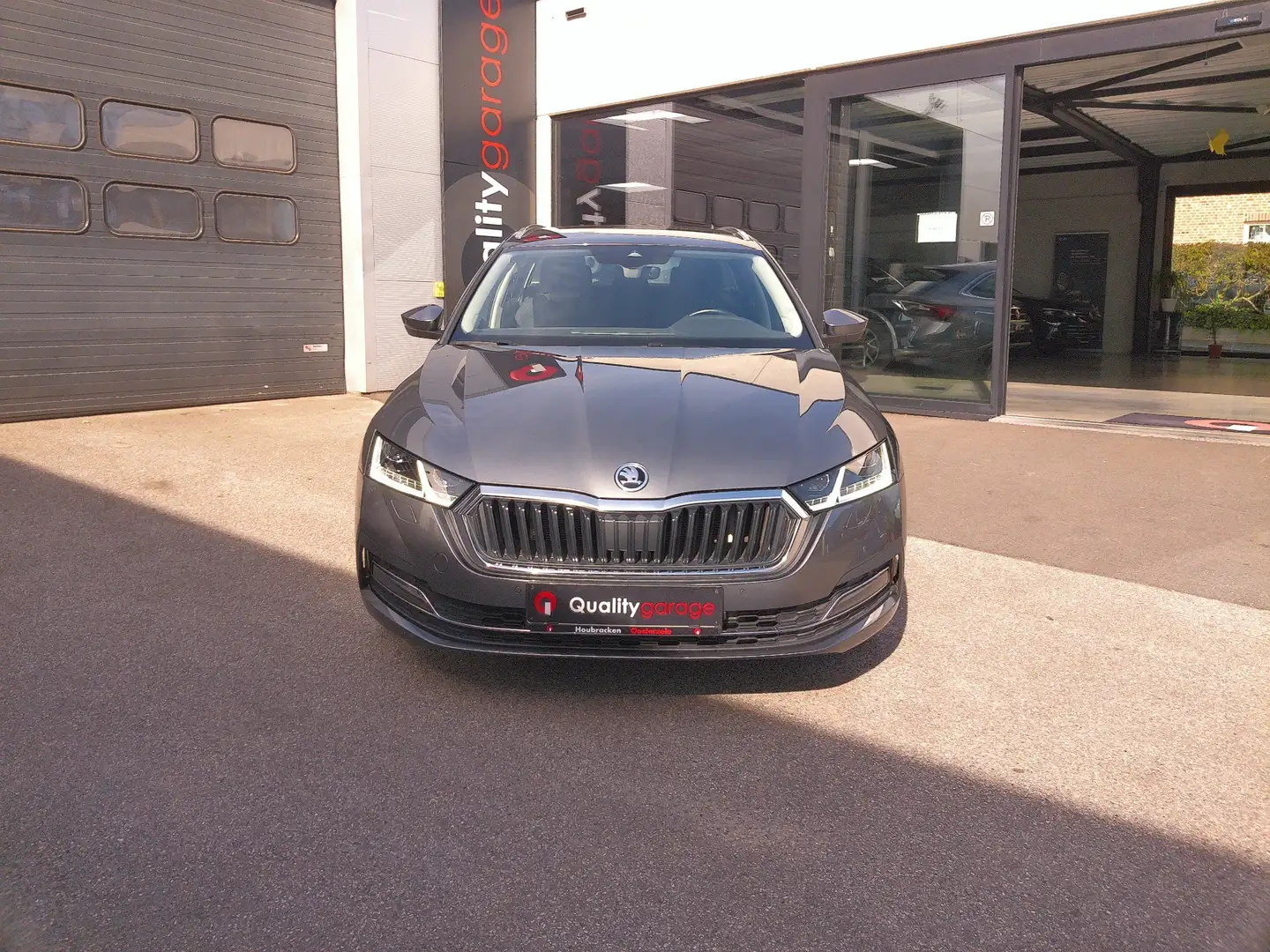 Skoda Octavia Octavia Combi 1.0 TSI e-TEC DSG Style Gris - 2