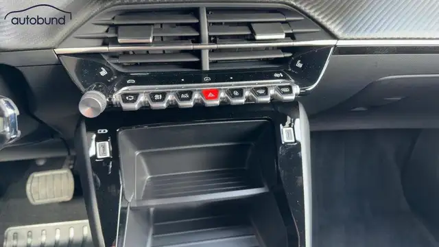 Peugeot 2008 view 13