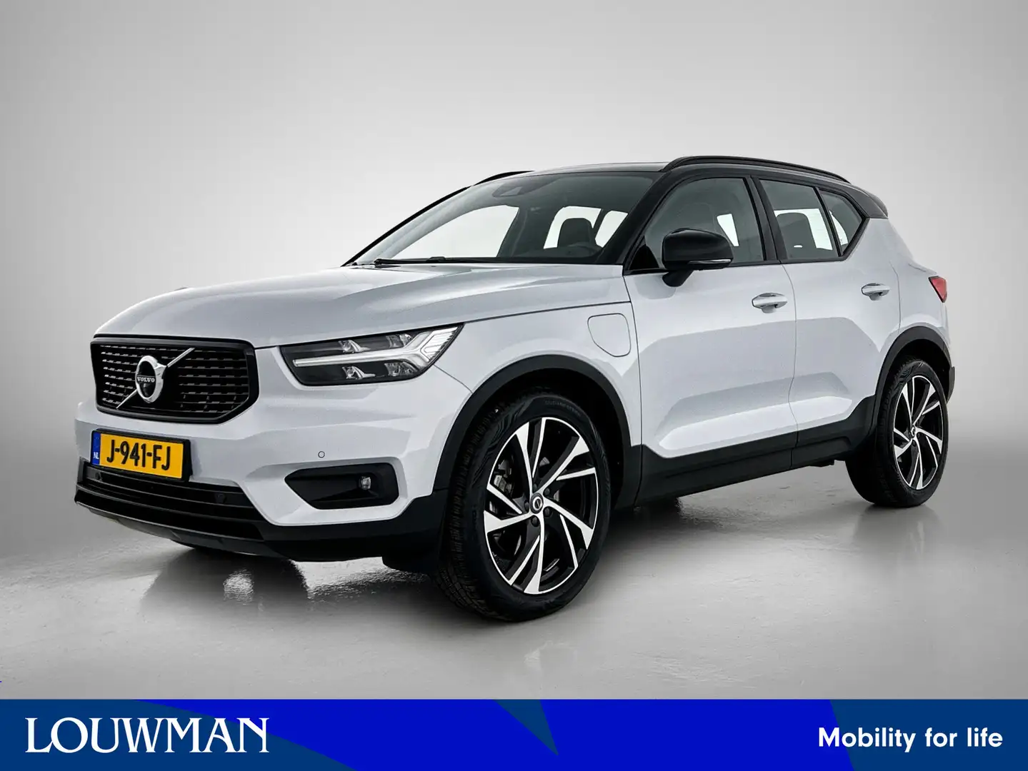 Volvo XC40 1.5 T5 Recharge R-Design | Panoramadak | Harman Ka Grijs - 1