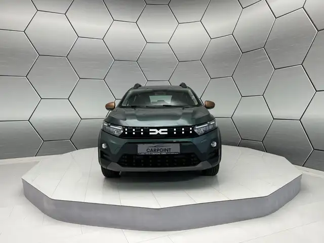 Dacia Sandero Stepway view 9
