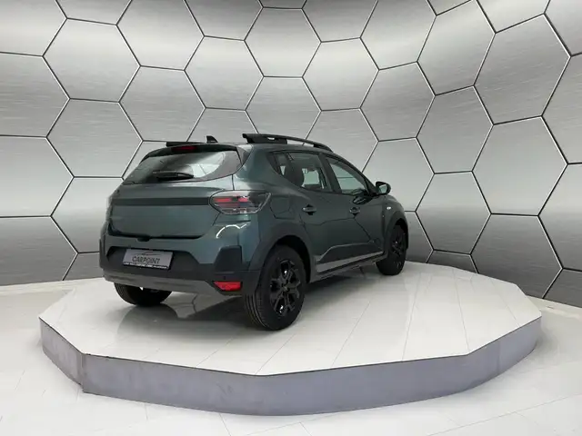 Dacia Sandero Stepway view 6