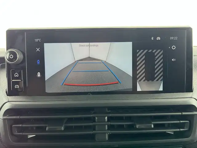 Opel Vivaro view 9