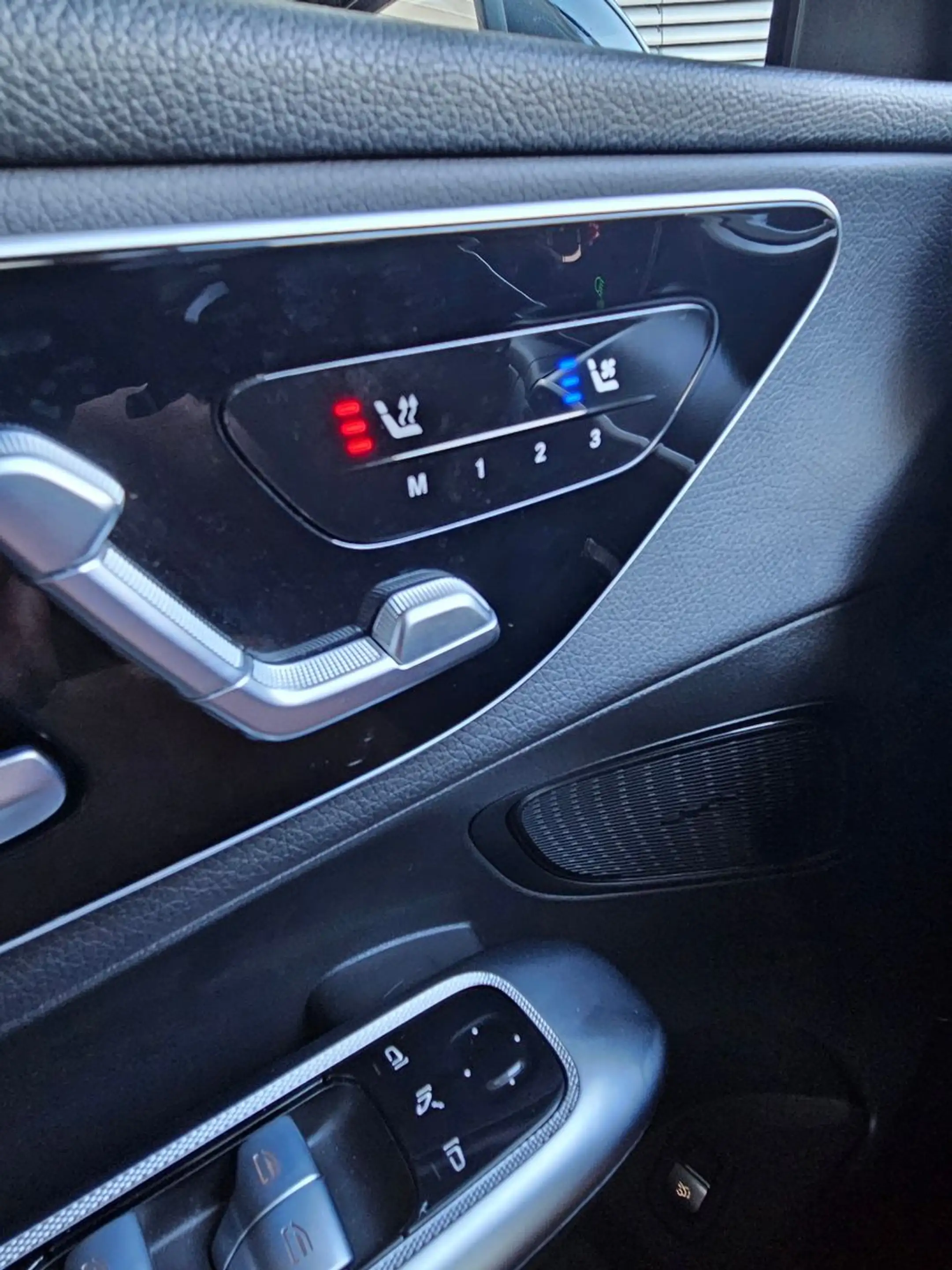 Mercedes-Benz GLC 220 d 4M Avantg 1Hand 19 Zoll Massage Memory — photo 13
