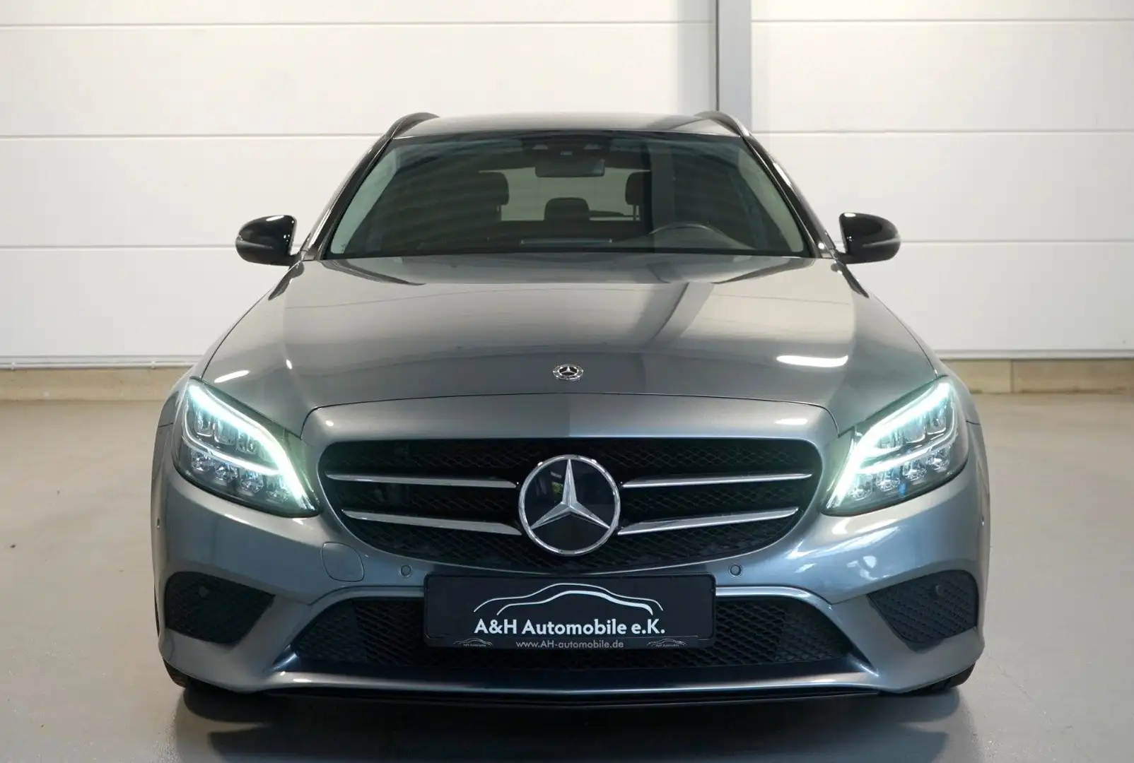 Mercedes-Benz C 220 d 9G T Avantgarde *AHK*HUD*LED*KAMERA* Grau - 2