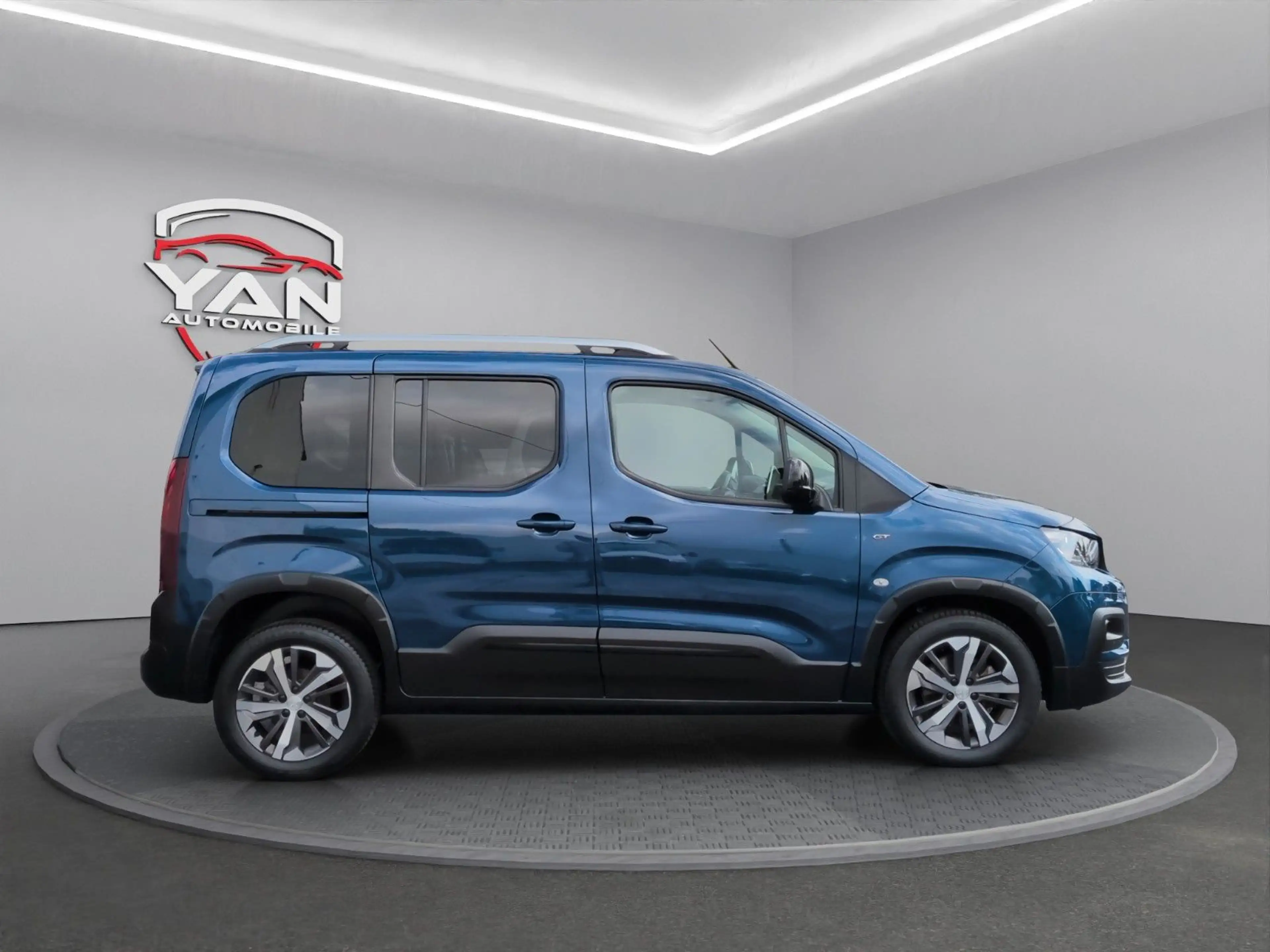 Peugeot Rifter 1.5 HDI GT-Line L1*Kamera*Navi* Sitzheiz* — photo 5