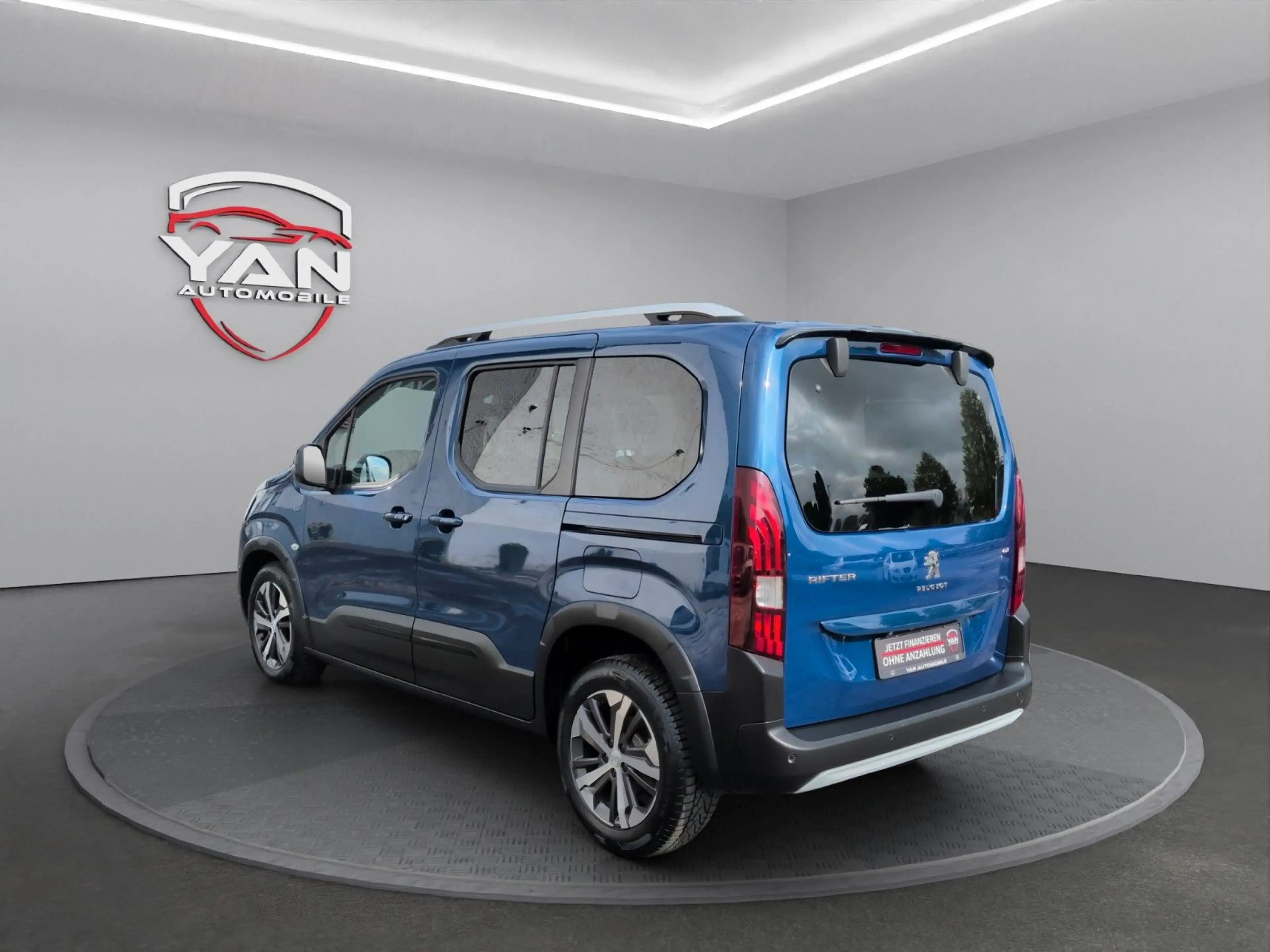 Peugeot Rifter 1.5 HDI GT-Line L1*Kamera*Navi* Sitzheiz* — photo 8