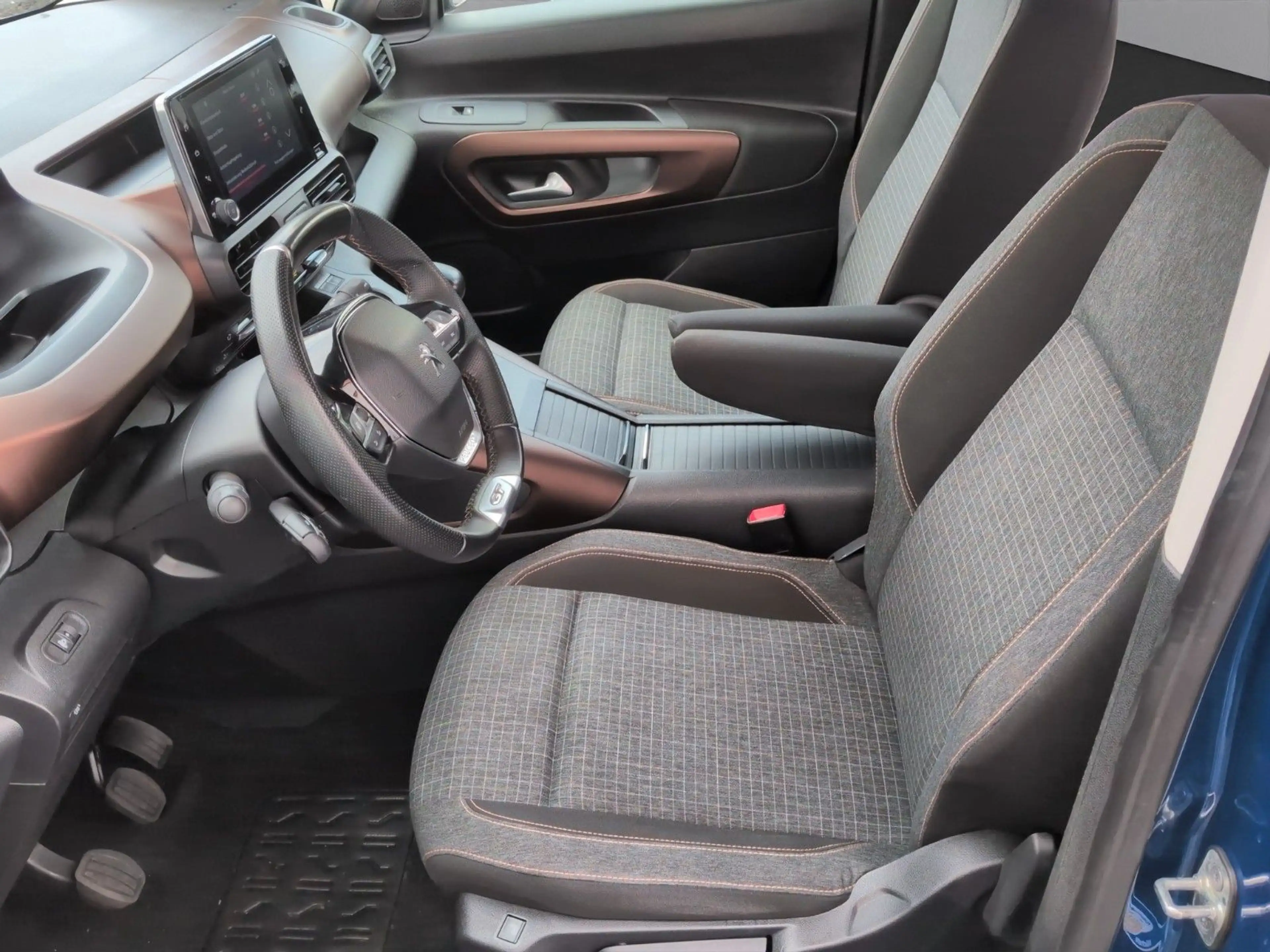 Peugeot Rifter 1.5 HDI GT-Line L1*Kamera*Navi* Sitzheiz* — photo 12