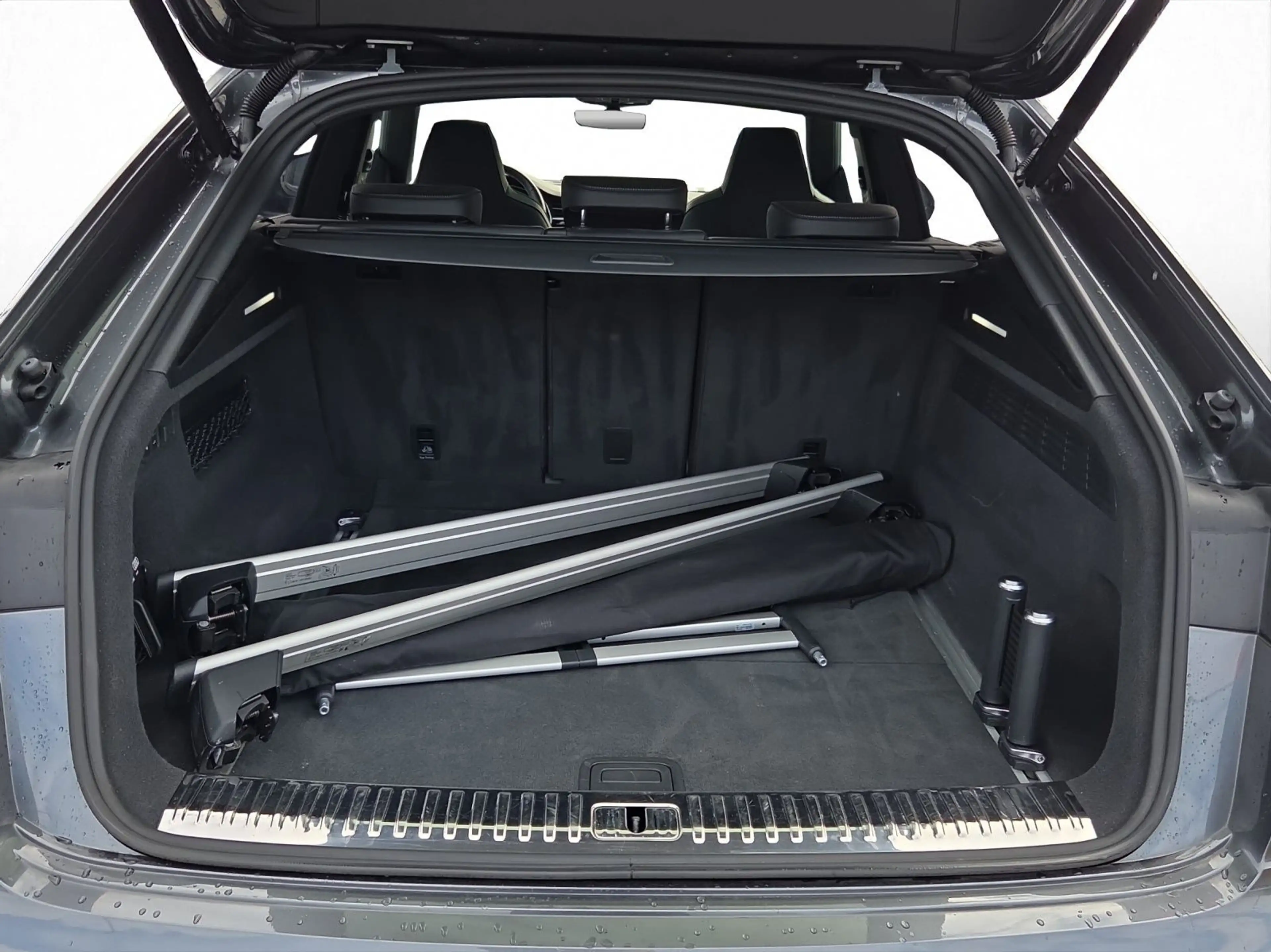 Audi SQ8 TFSI  QUATTRO Matrix*Pano*Kamera*Akusik*HUD* — photo 10