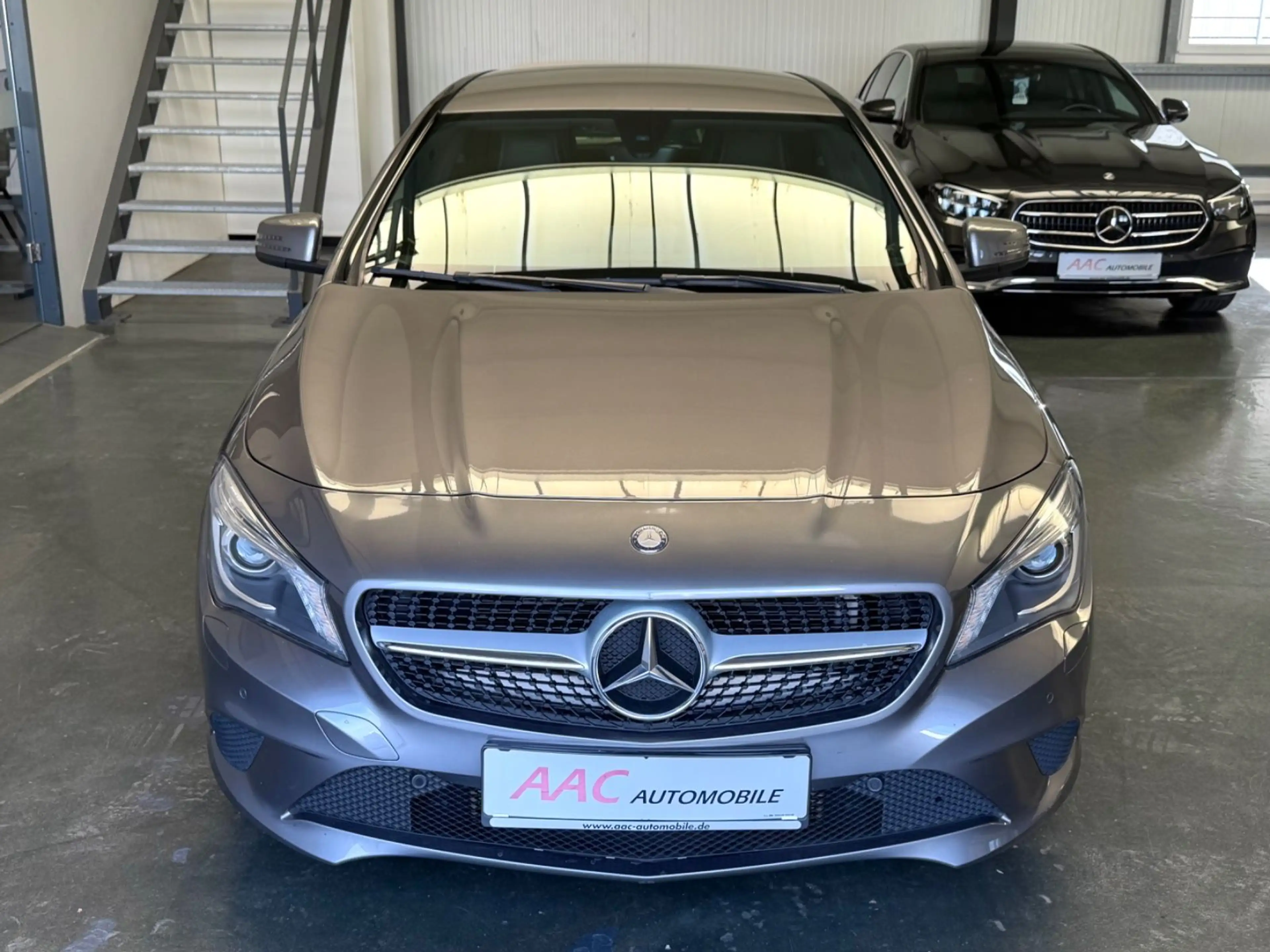 Mercedes-Benz CLA 180 /Navigation/Xenon — photo 3