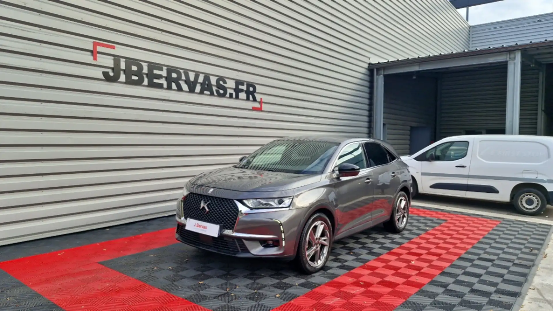 DS Automobiles DS 7 Crossback HYBRIDE E-TENSE 225 EAT8 BUSINESS - 1