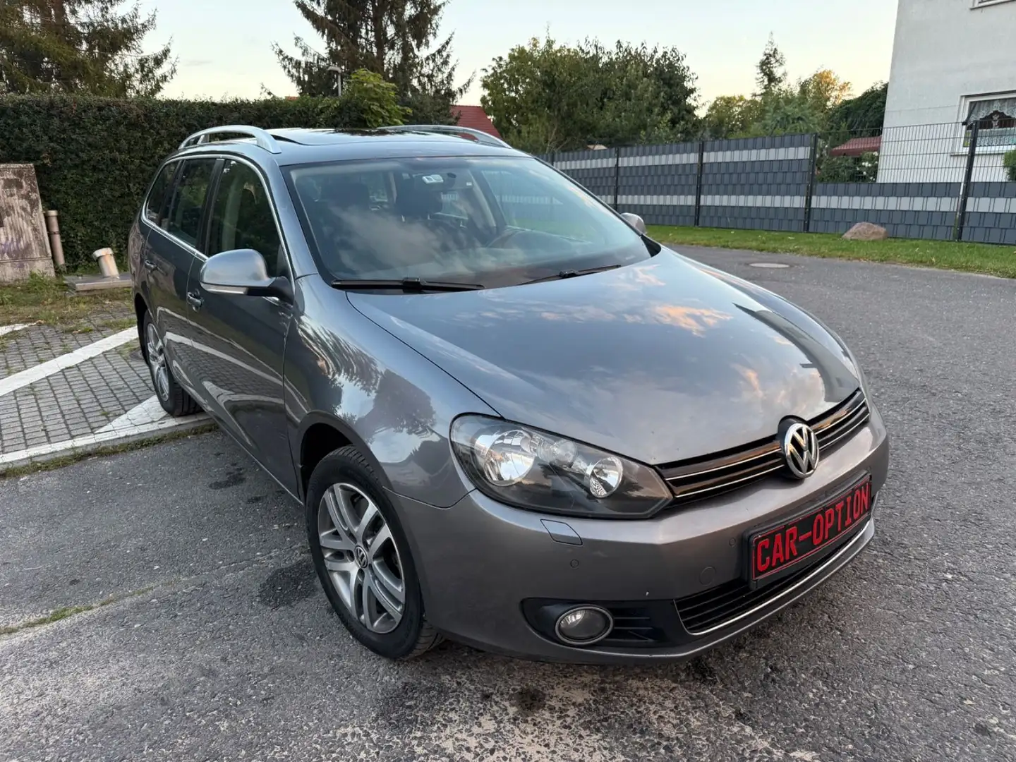 Volkswagen Golf VI Variant Highline 4Motion/Panorama Gris - 2
