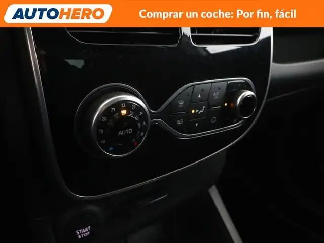 Renault Clio view 25