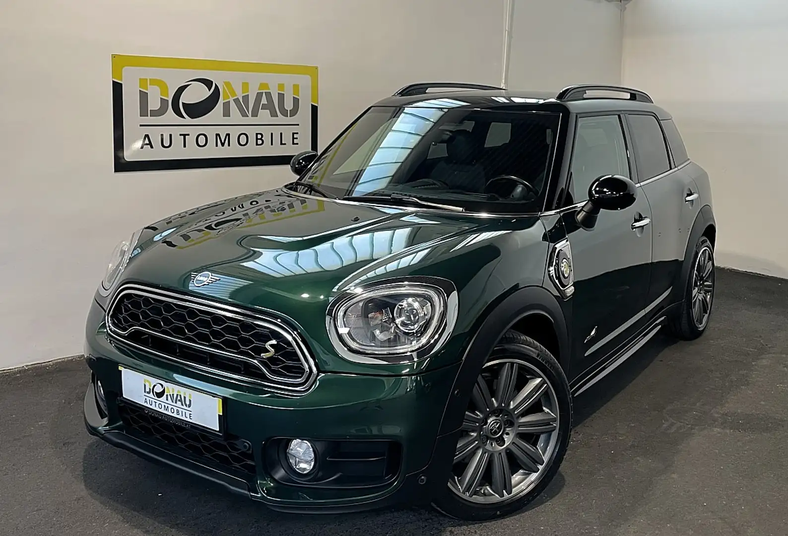 MINI Cooper Countryman MINI Countryman Cooper Hybrid PHEV SE ALL4 Aut. Grün - 1