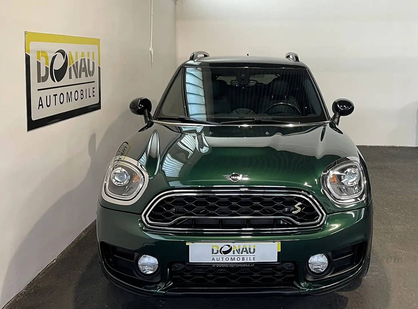 MINI Cooper Countryman MINI Countryman Cooper Hybrid PHEV SE ALL4 Aut. Grün - 2