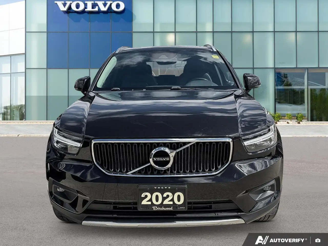 Volvo XC40 снимка Volvo XC40