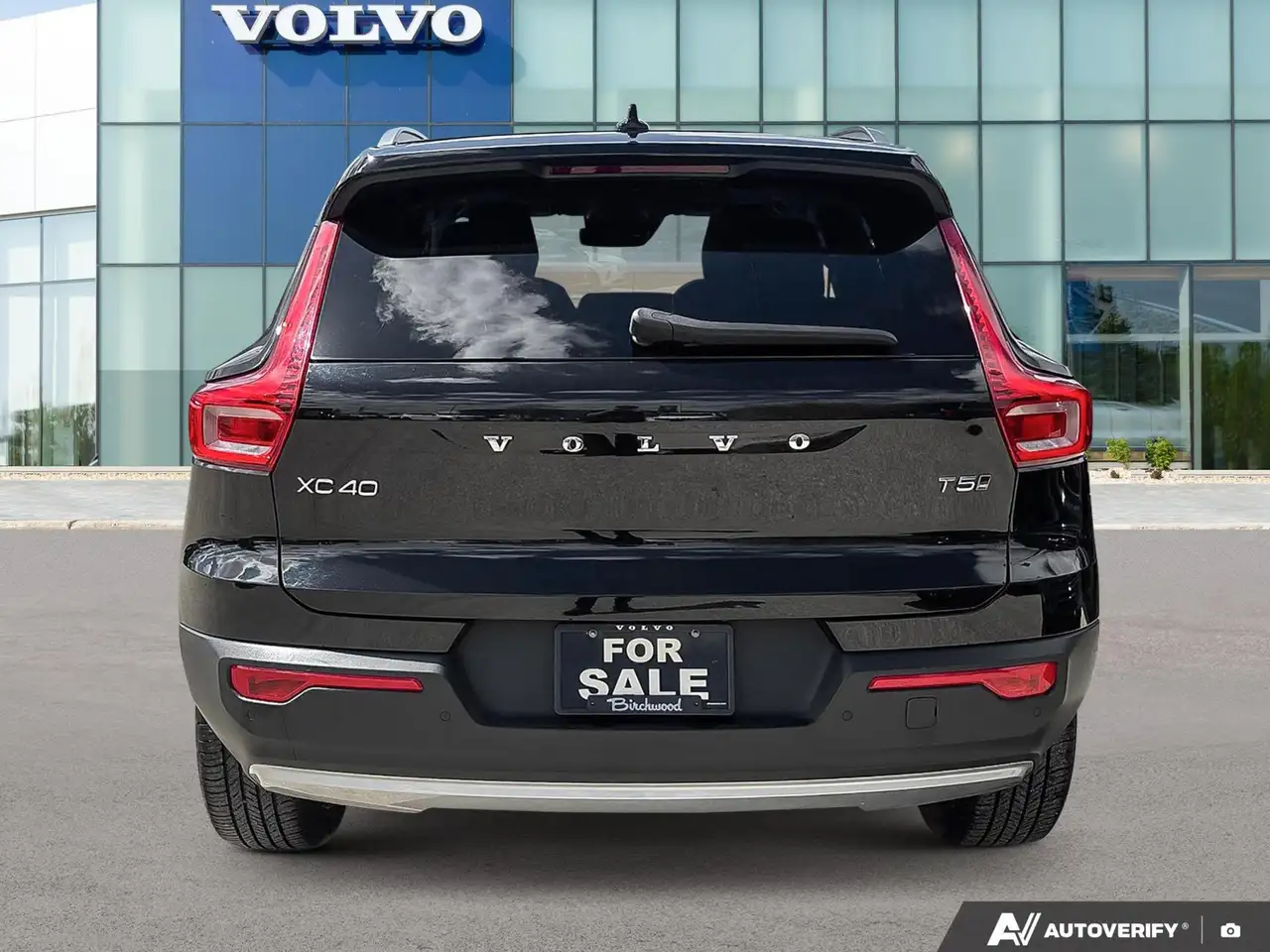 Volvo XC40 снимка Volvo XC40