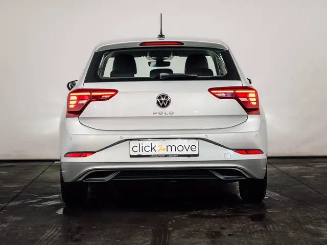 Volkswagen Polo view 4