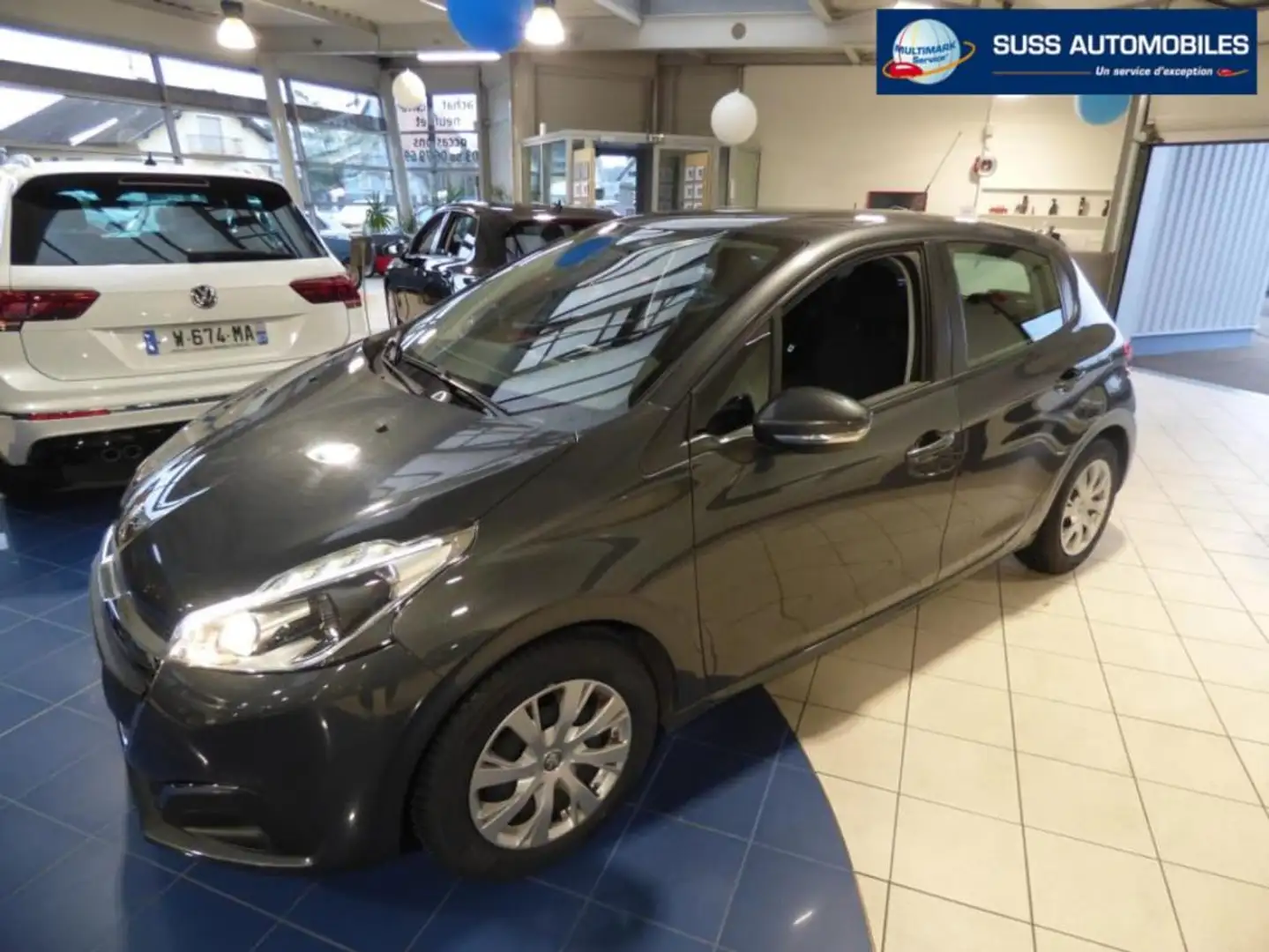Peugeot 208 1.2 PureTech 82ch BVM5 Active Gris - 2