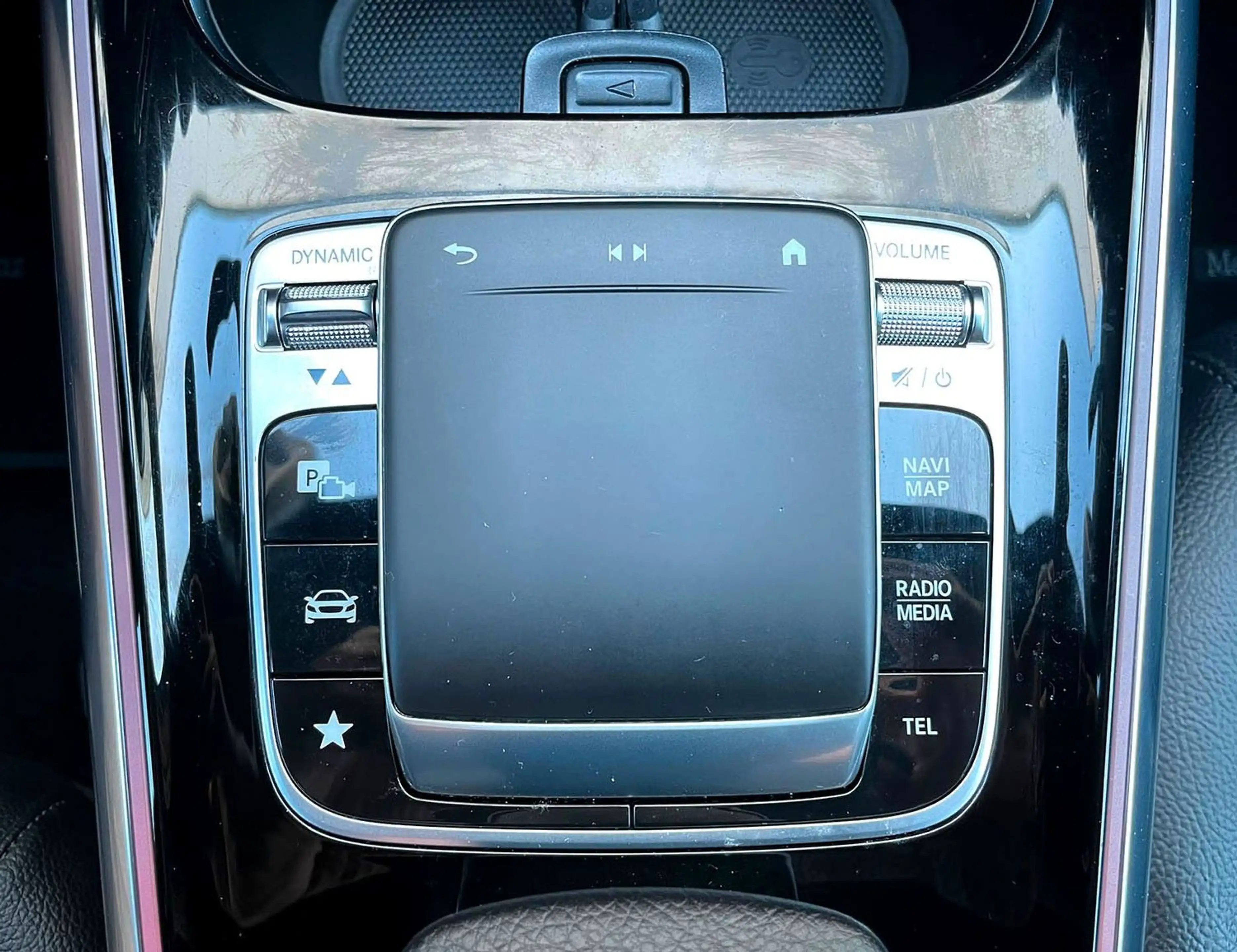 Mercedes-Benz B 200 | SCHECKHEFT | CARPLAY | LED | LEDER | 8X — photo 12