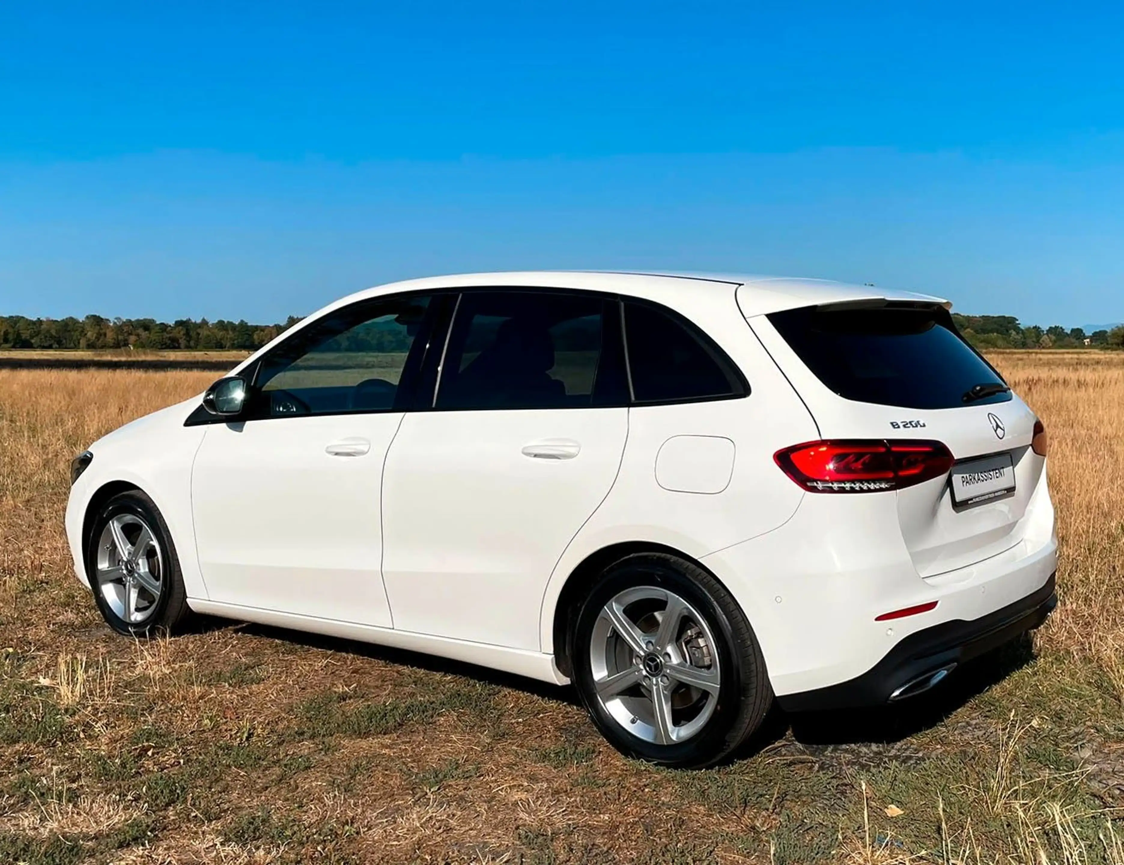 Mercedes-Benz B 200 | SCHECKHEFT | CARPLAY | LED | LEDER | 8X — photo 3