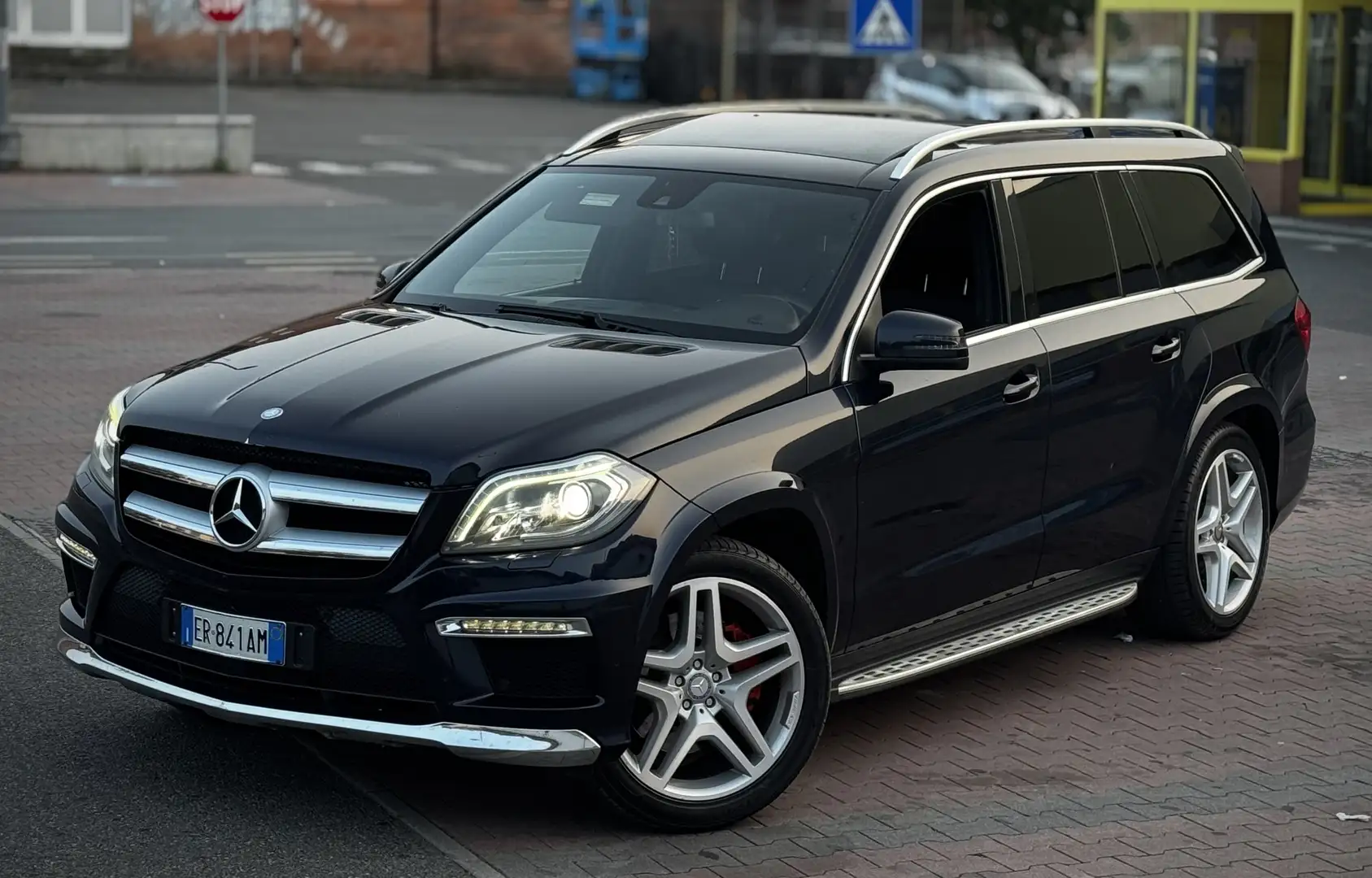 Mercedes-Benz GL 350 BlueTEC 4Matic 7G-TRONIC - 1
