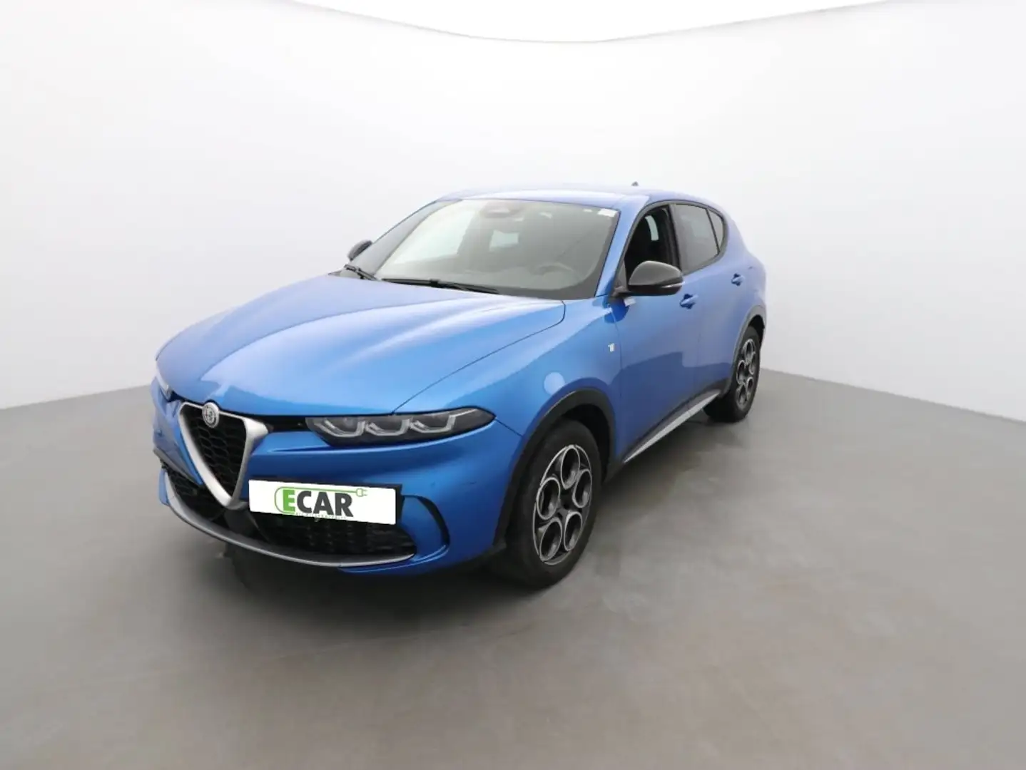 Alfa Romeo Tonale 1.3T PHEV 280 PK AWD Ti | Parkeersensoren voor en Kék - 1