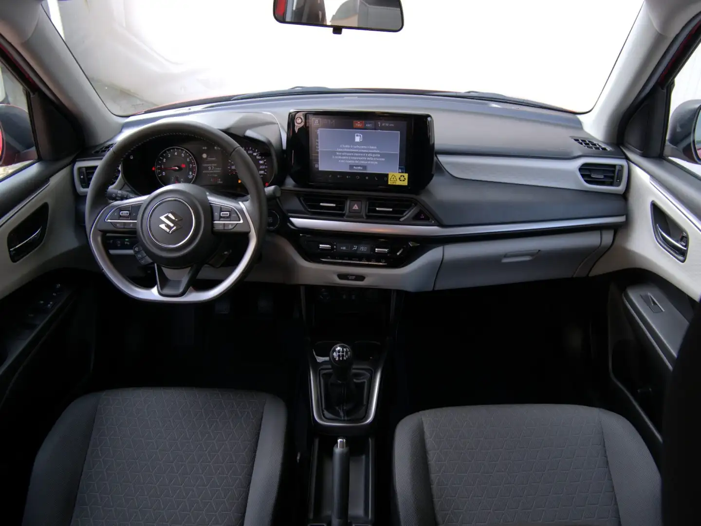 Suzuki Swift 1.2 Hybrid Top KM0 Rosso - 2