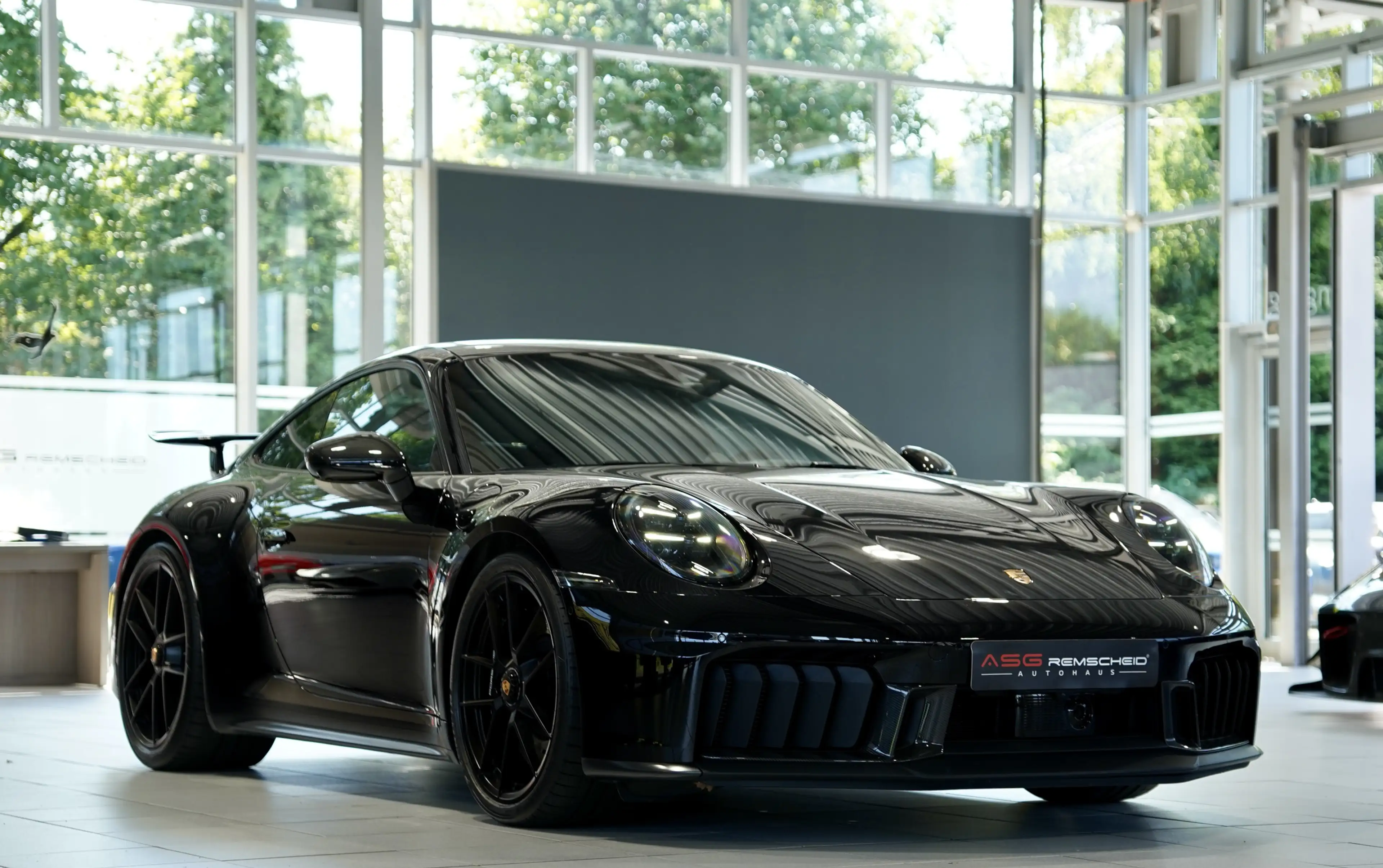 Porsche 911 Carrera GTS T-Hybrid *LIFT *Aero-Kit — photo 4